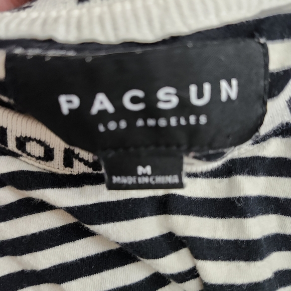 PacSun Black and White Striped Women's Tee - Picture 3 of 3